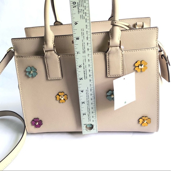 Kate Spade (NY) Cameron Spade Flower Appliqué - Picture 7 of 11